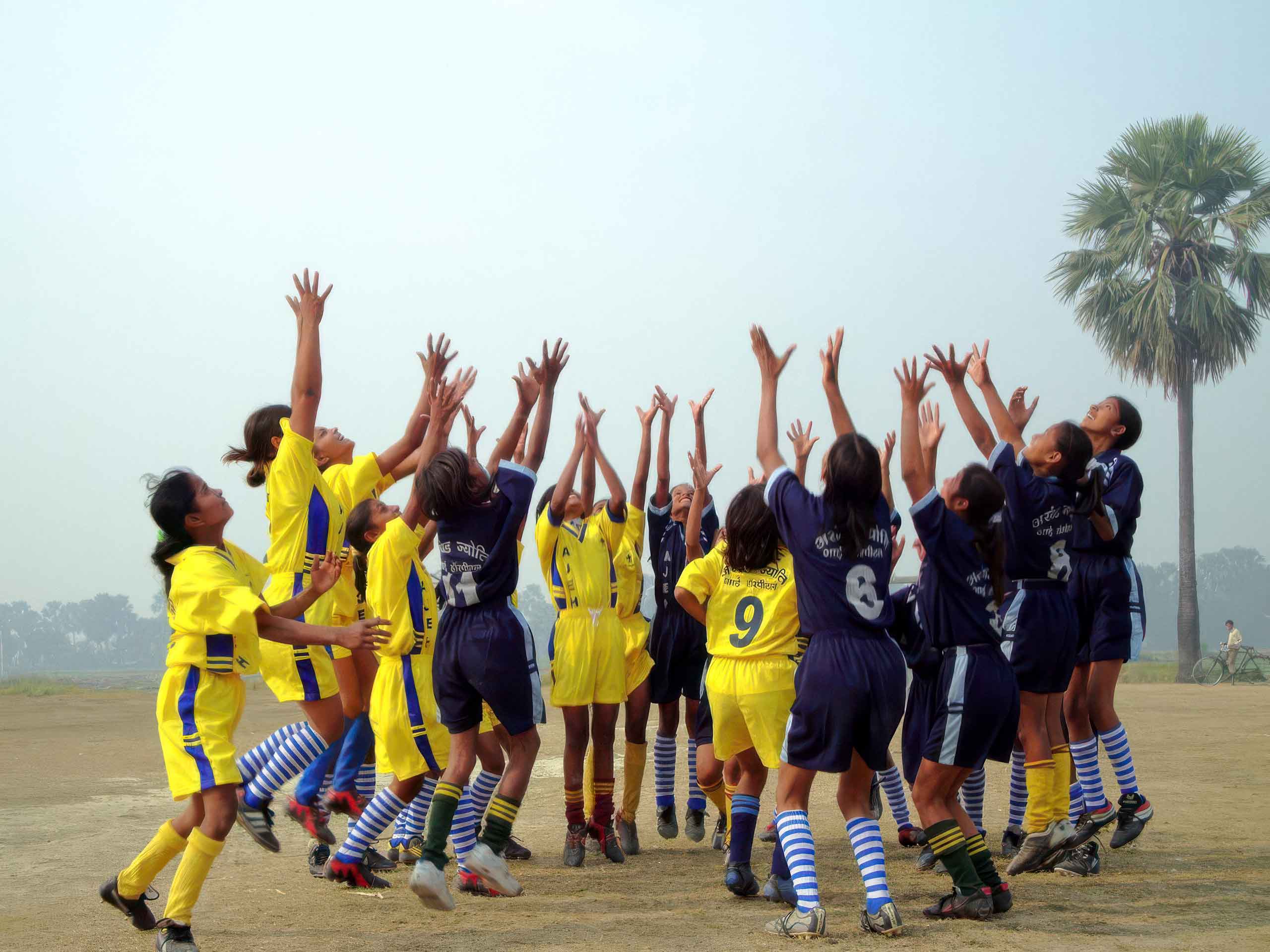 The Akhand Jyoti football team. INDIA (Photo: © Mritunjay Tiwary CC BY-NC-SA 4.0)